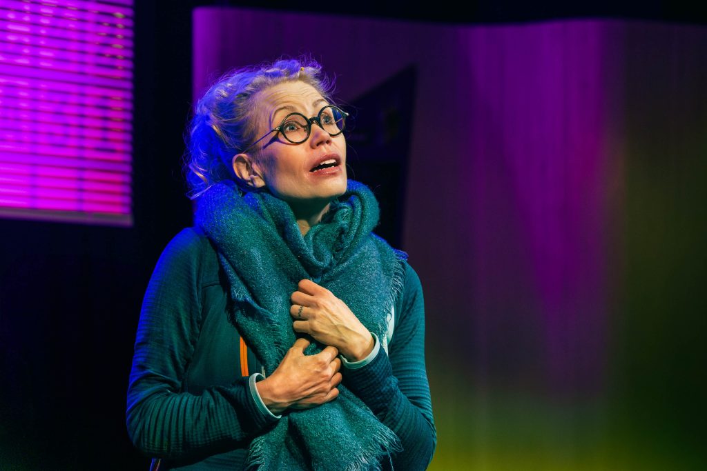 Kuvassa Helena Juntunen